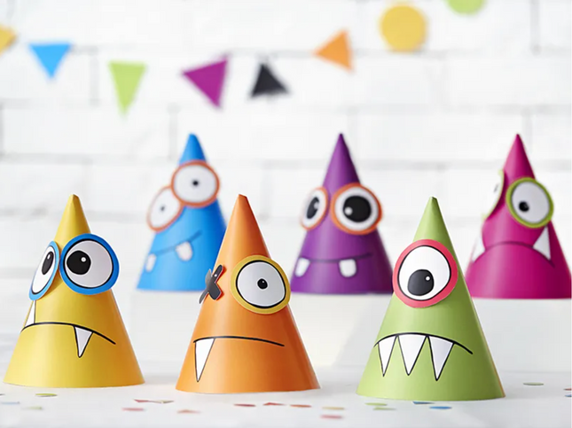 Czapeczki Potworki, mix kolorów