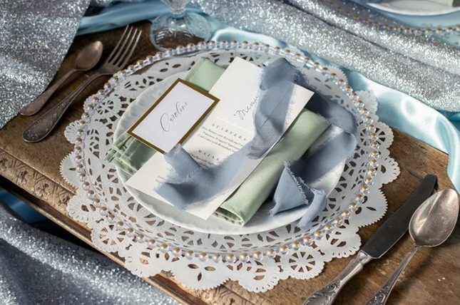 Podkładki pod talerze biały 35,5cm 50szt - Yooglo