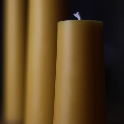 BzzWax Pillars - Zestaw 3 szt. świec z wosku pszczelego - Yooglo