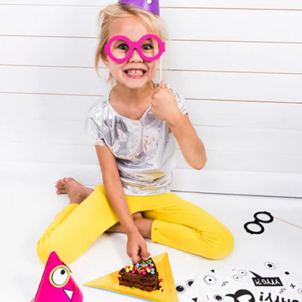 Czapeczki Potworki mix kolorów - czapeczki papierowe