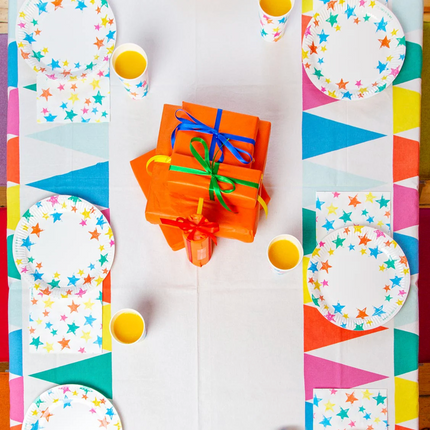 Obrus tkaninowy We Heart Birthdays – tęczowy - Yooglo