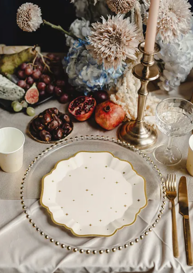 Talerzyki Gwiazdki 21 cm - talerzyki papierowe