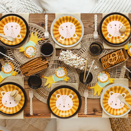 Talerzyki Lew 18 cm - talerzyki papierowe