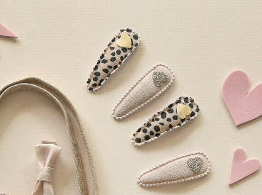 Zestaw materiałowych spinek Leopard Heart - Yooglo